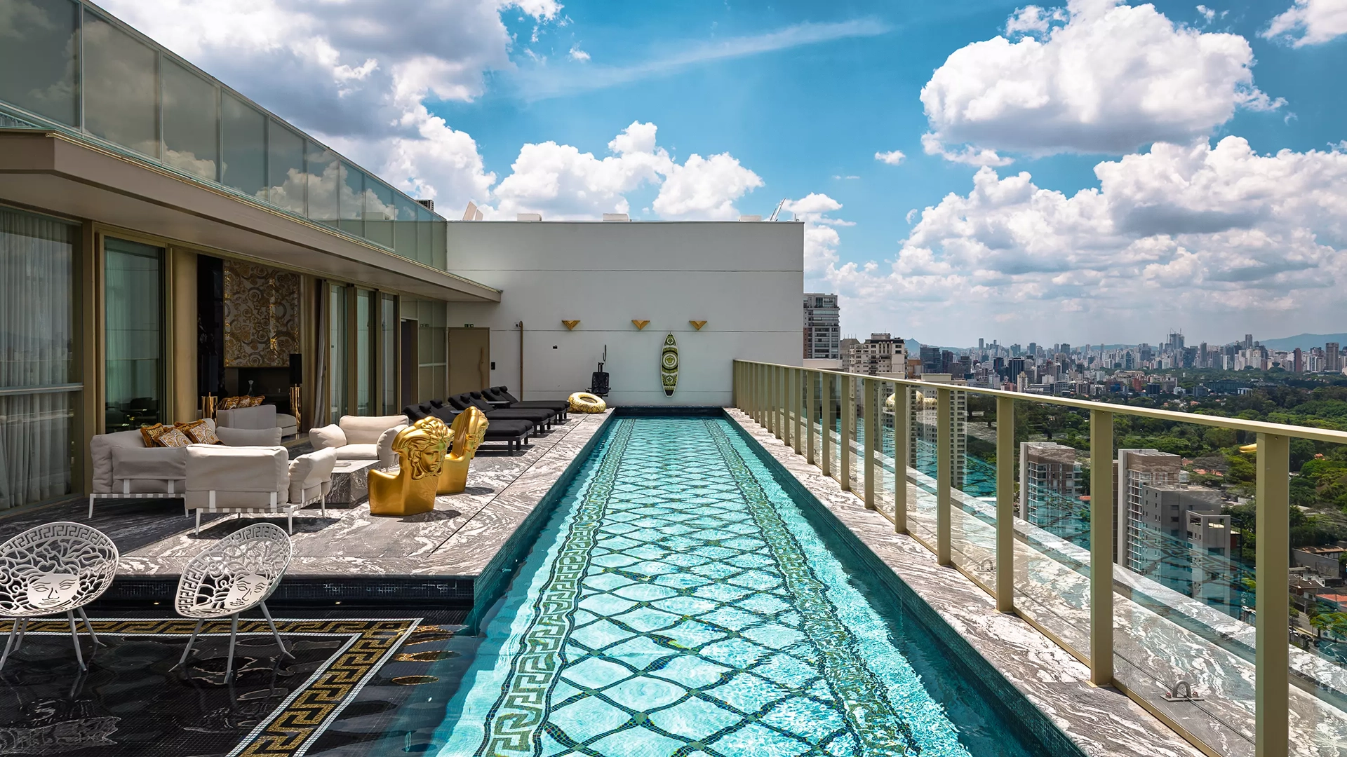 Piscina do rooftop